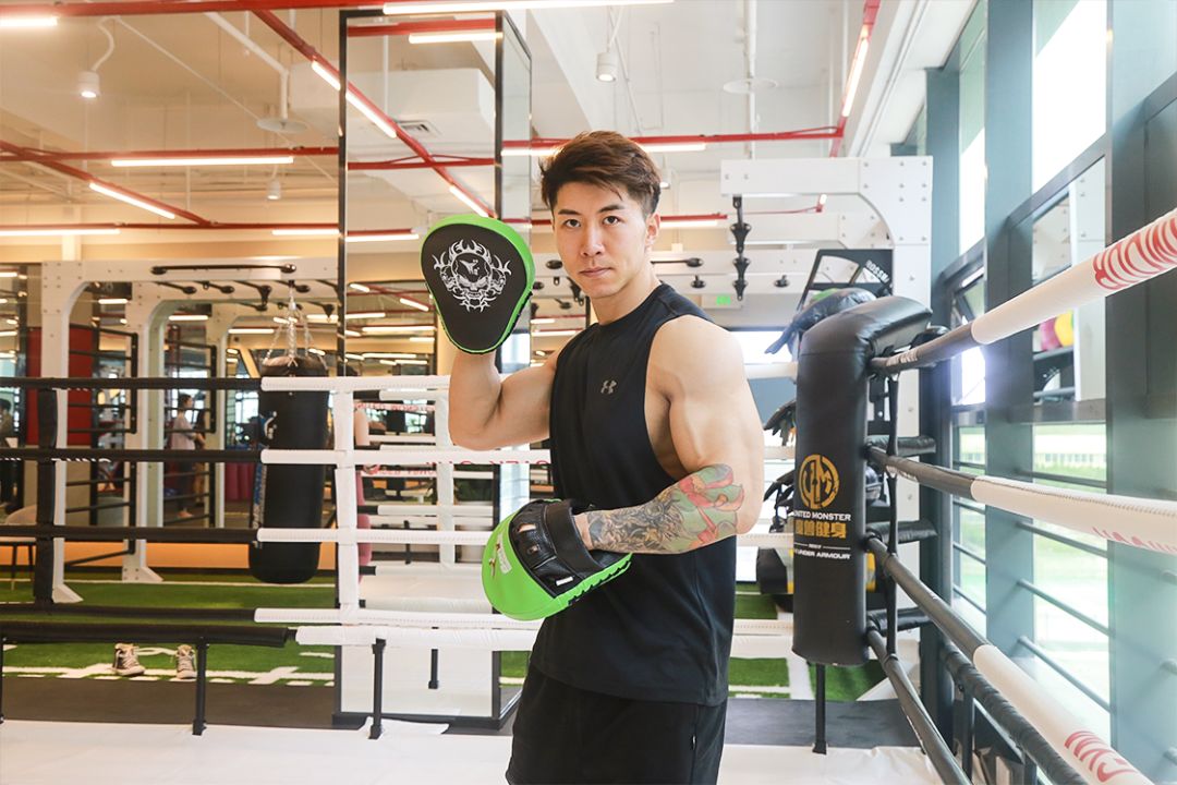 巨石强森的御用健身房开到南京了