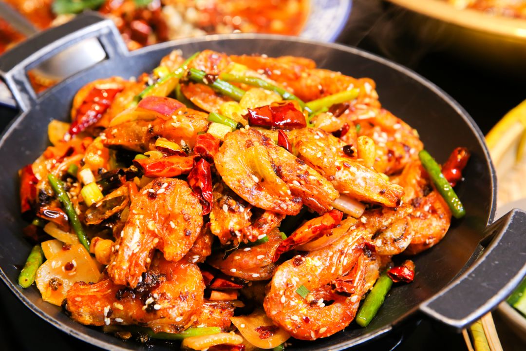 79香酥脆的干锅香辣虾79田鸡经过高汤熬煮,腿肉饱满多汁,配上四川