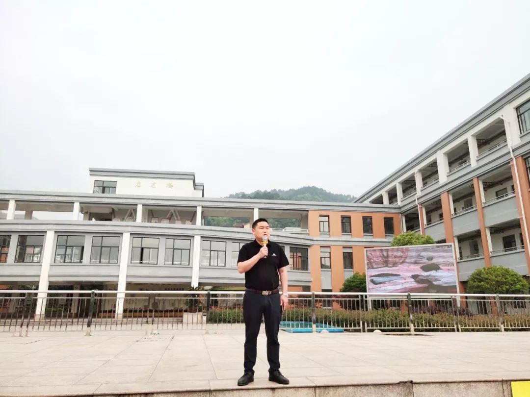 晨曦小学西校区开展防震减灾演练活动