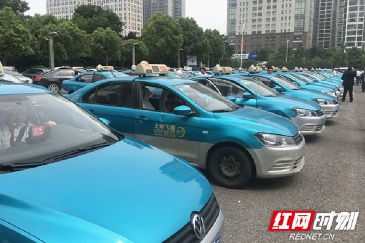 的哥的姐给力文明城市建设岳阳市城区五星级出租车评选启动