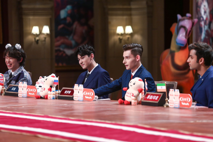 非正式会谈第五季开播杨迪尝试蜥蜴色号自嘲颜值低