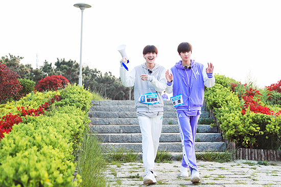 《创造营2019》全员凌晨海边拉练 杜煜遗憾止步30强