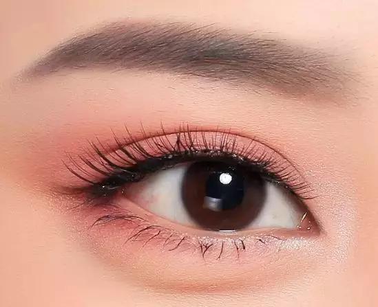 红色系眼妆这样画,让你美的更惊艳!_眼线