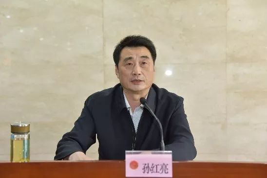 市纪委副书记,市监委副主任,市委巡察办主任孙红亮应邀就《中国共产党