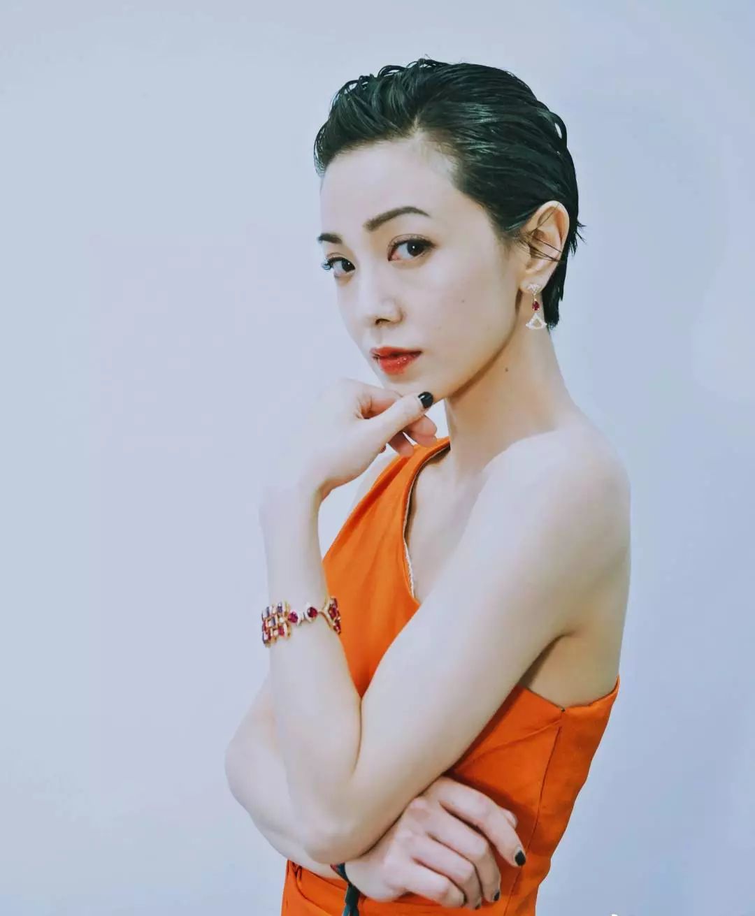 有一种短发叫郭采洁