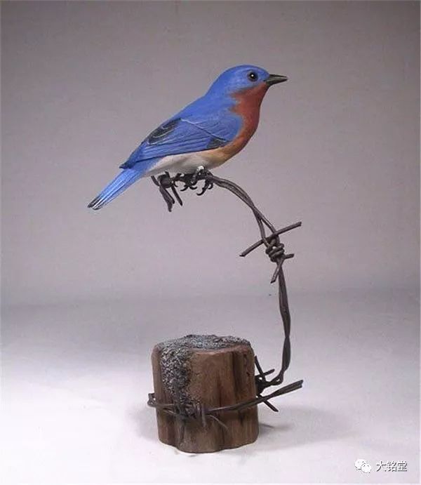 木雕艺术家的精湛技艺,【飞不起的鸟】