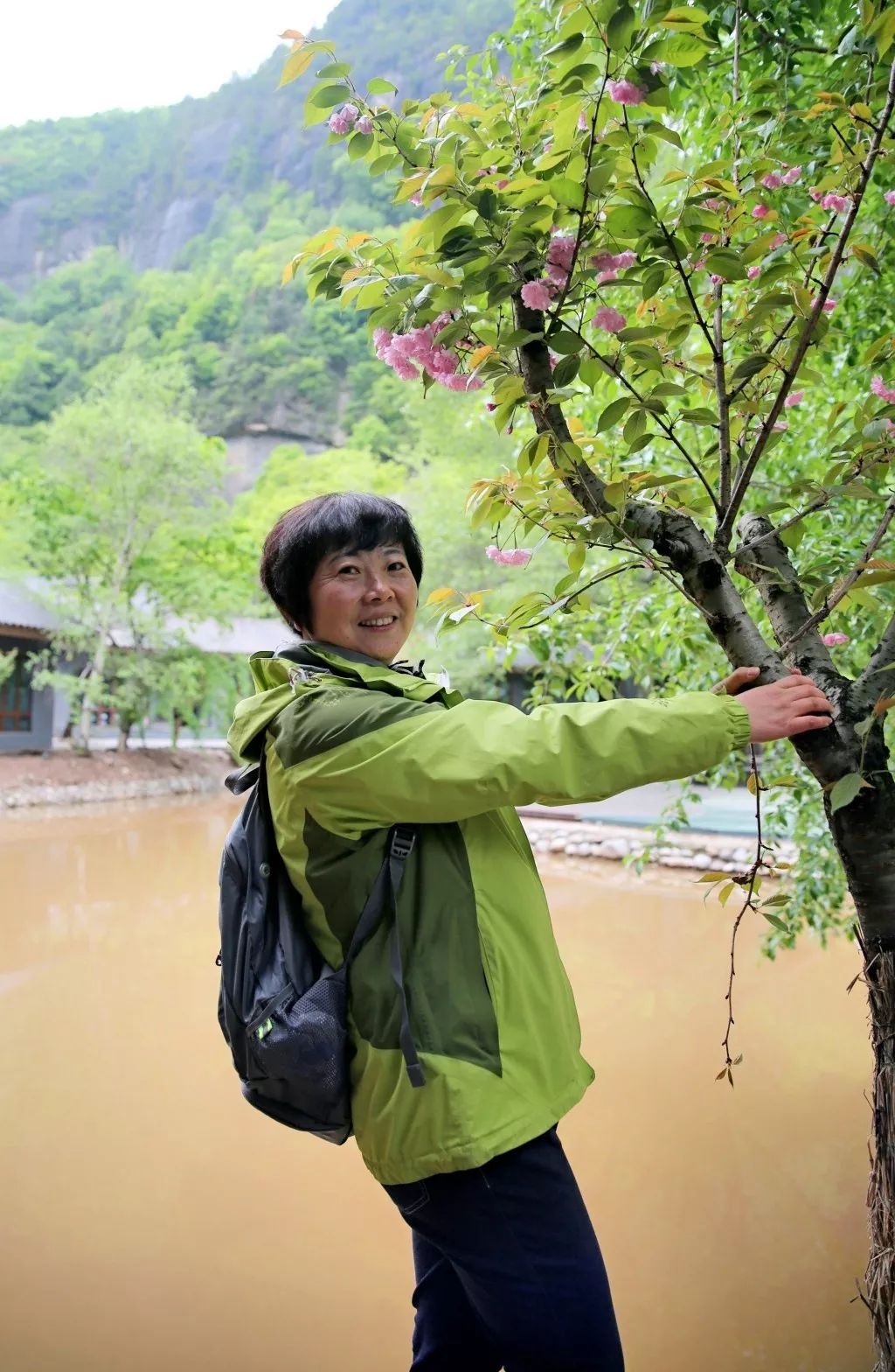 溪山相逢雨后丨高梅