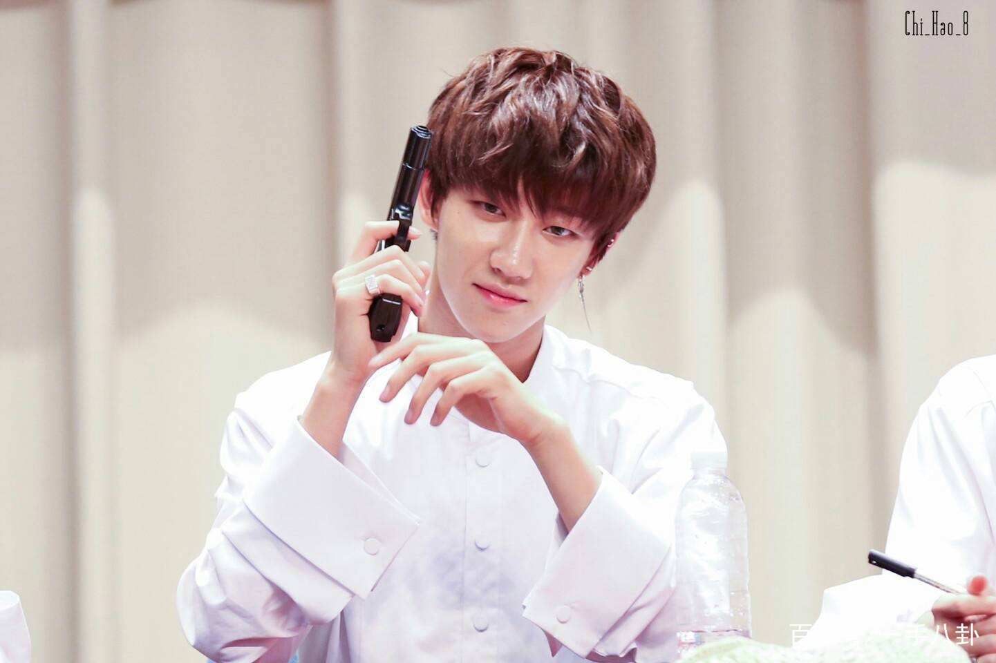 徐明浩在韩国不温不火回国后却人气飙升中国人在韩国被排挤