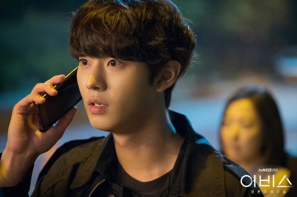 看完朴宝英的新剧我真的陷入深渊