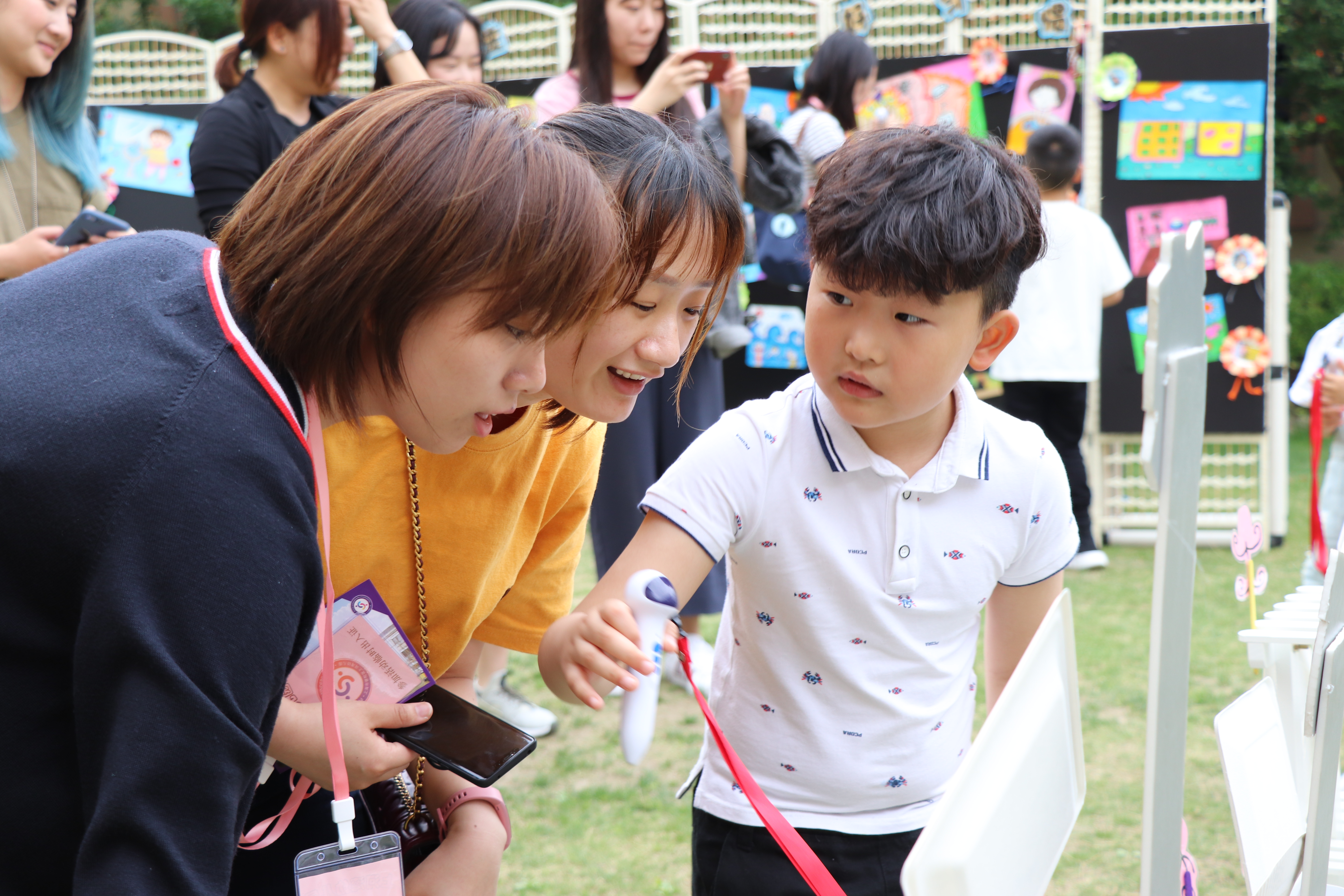 预防传染病健康伴我行2019上河湾幼儿园传染病防控宣传及应急演练展示