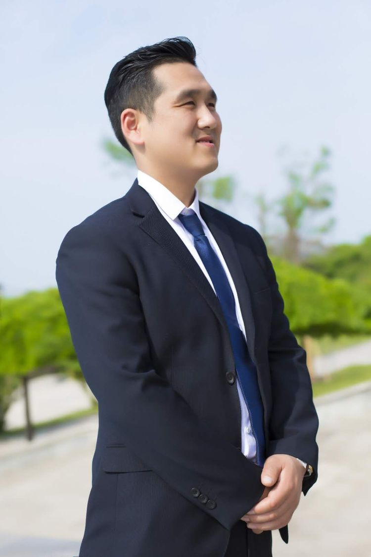 刘大伟王风联襟作词陈大明作曲李炳林演唱的歌曲法治的力量mv正式发布