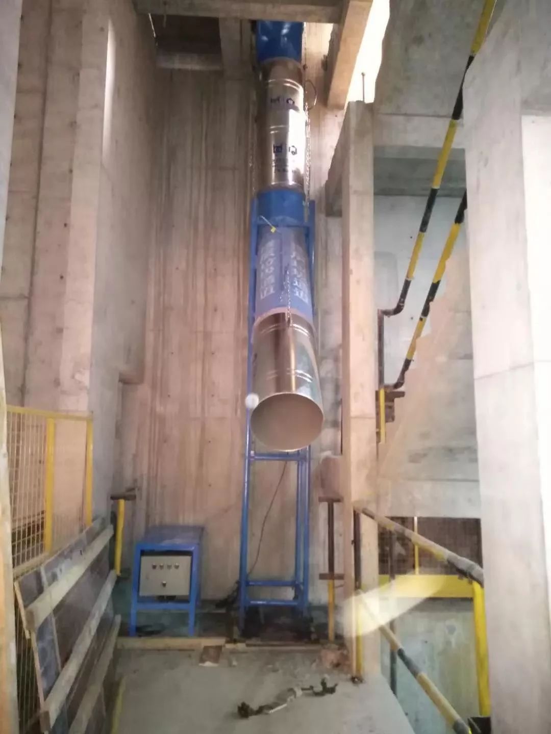 施工技术实现建筑垃圾时产时清垃圾管道运输技术文明高效