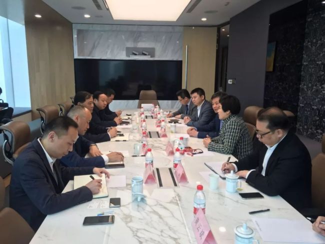 安吉县县长陈永华一行来沪考察3月28日上午,浙江安吉县县委副书记