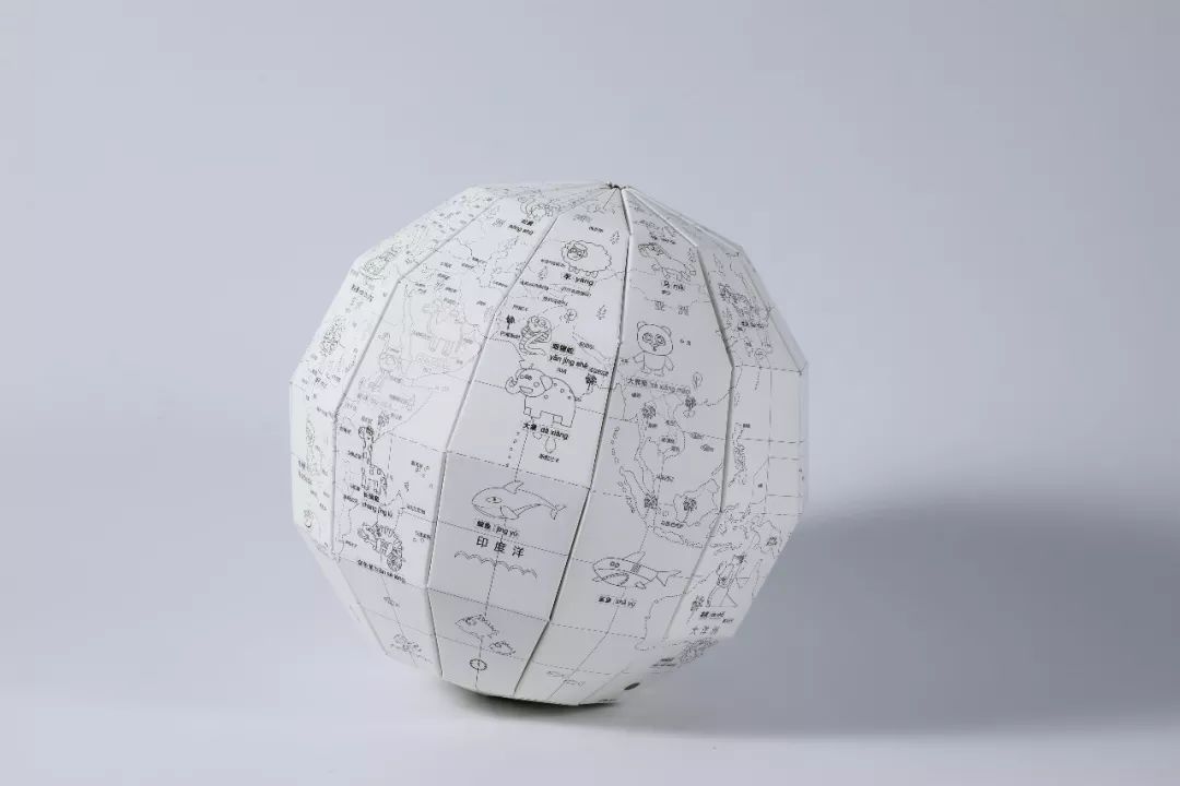 地球仪界的乐高无需任何剪刀胶水让孩子安全的开启一场纸上环球旅行