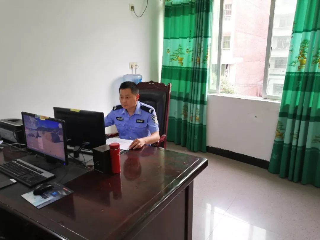 2019年4月,杨某再次不远千里,从河北省来到四川省大竹县,并电话联系到