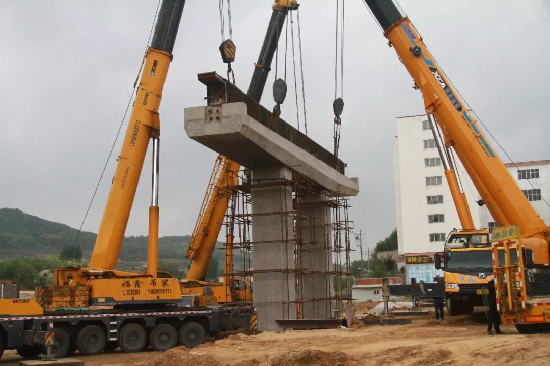 大悬臂盖梁与桥墩环山路西曲阜高架桥山东省首座全预制拼装高架桥将于