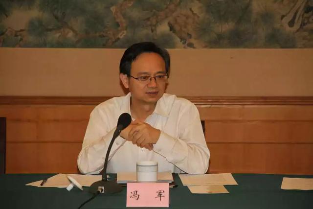 5月17日,全国人大社会委委员冯军率全国人大,省人大社会委调研组来我