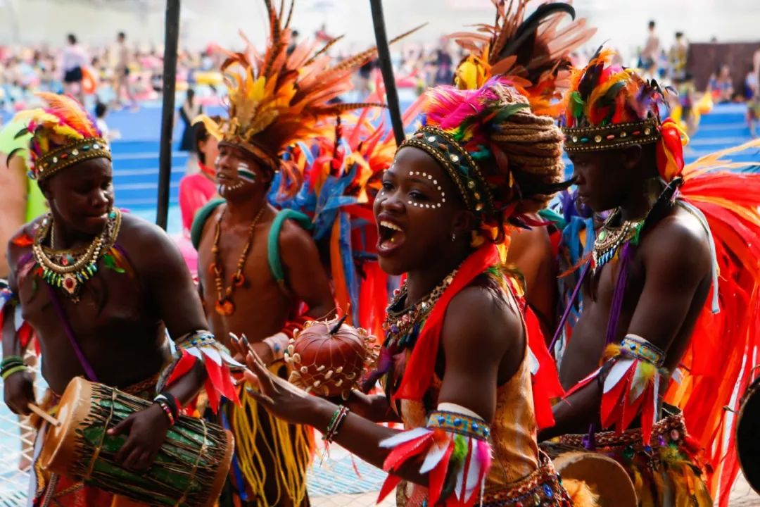 玛雅风情迎宾舞,玛雅祭祀,一场场惊艳十足的表演让你眼界大开,释放