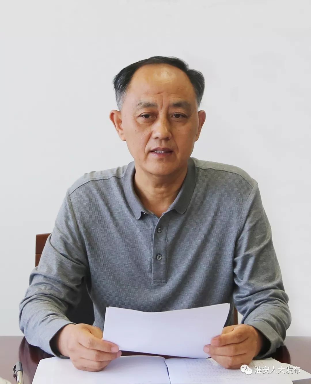 市人大常委会副主任李冰,周茂萱,党组成员许步健,秘书长张进成参加