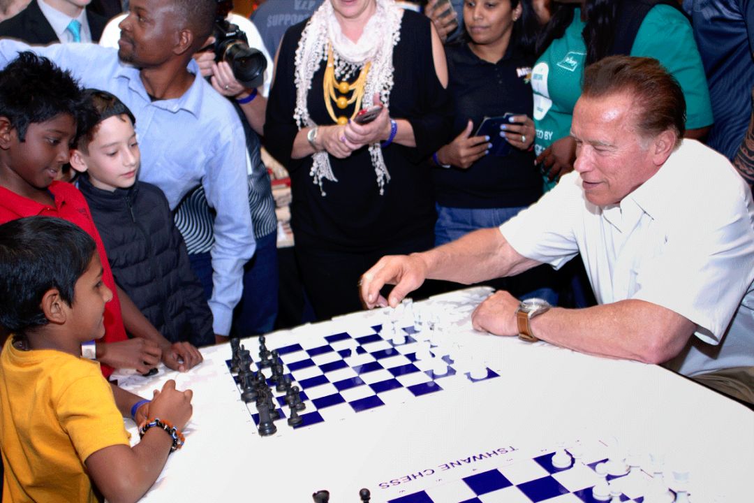 南非举行阿诺体育节施瓦辛格国际象棋是我生命的一部分