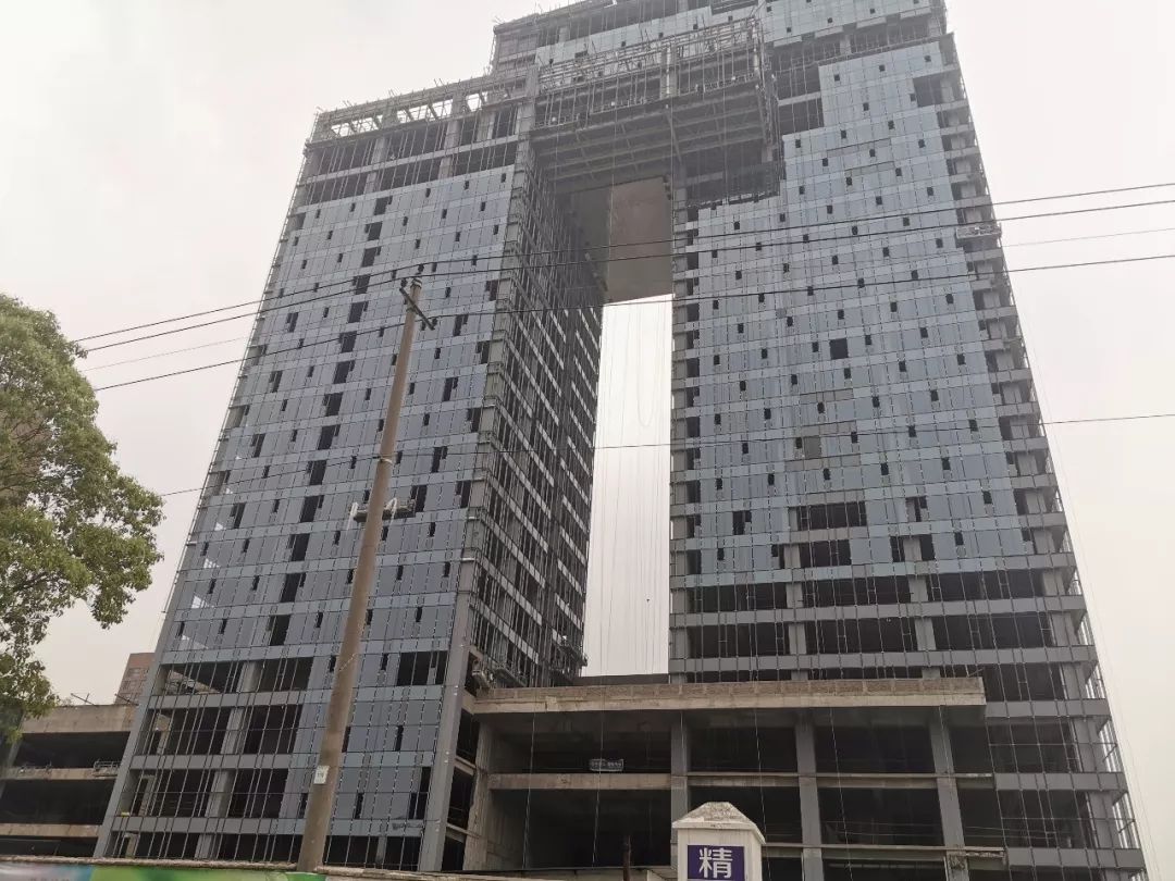 大港,未来可期!两大烂尾项目集体逆天复活,大批品牌即将入驻_镇江