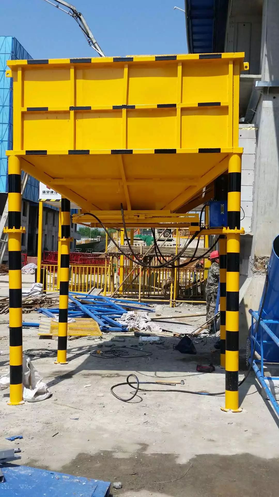 施工技术 | 实现建筑垃圾时产时清,垃圾管道运输技术,文明高效_楼层