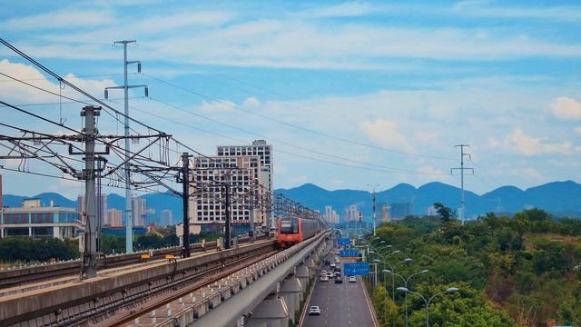 定了重庆大学城宣布正式崛起轨道交通15号线7号线年内开建