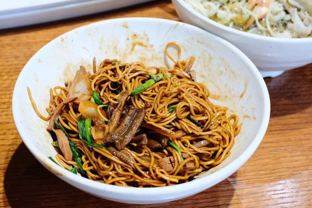上海最好吃的面竟然在寺庙里