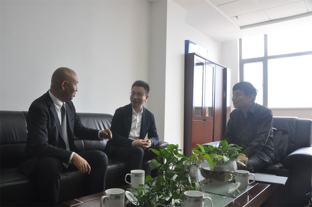 宝贝回家——索尼向贵州广播电视台交付4K超高清全媒体转播车