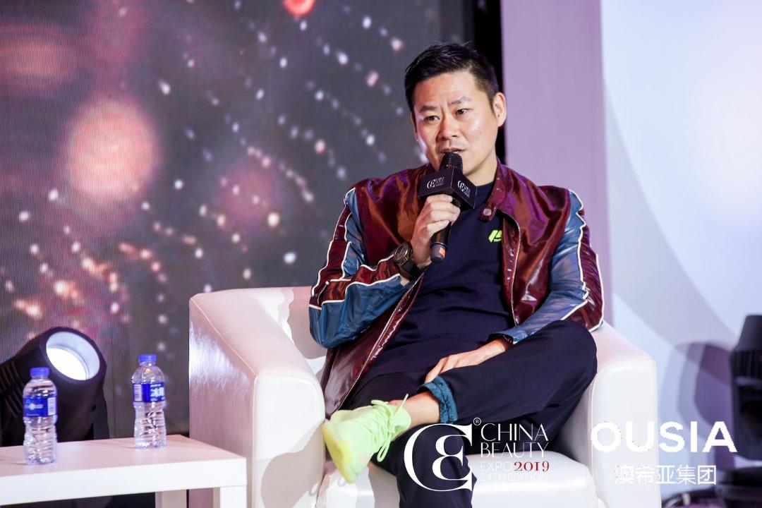 唐三彩董事长周彦鑫回归门店心体验升级门店的方方面面在找到高