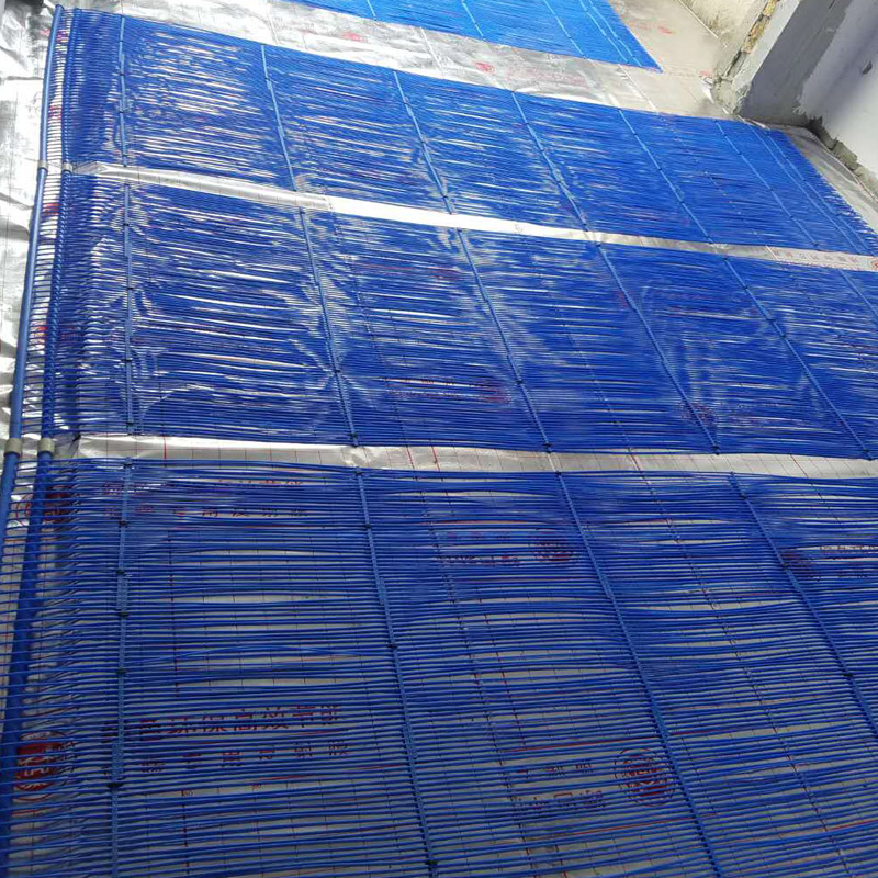 毛细管辐射空调系统四川成都保利两河森林别墅安装