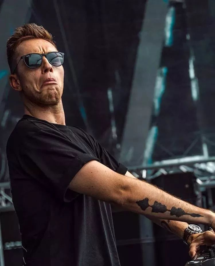 avicii - 意志力与信念的图像化avicii传奇且短暂的一生让人惋惜,我们