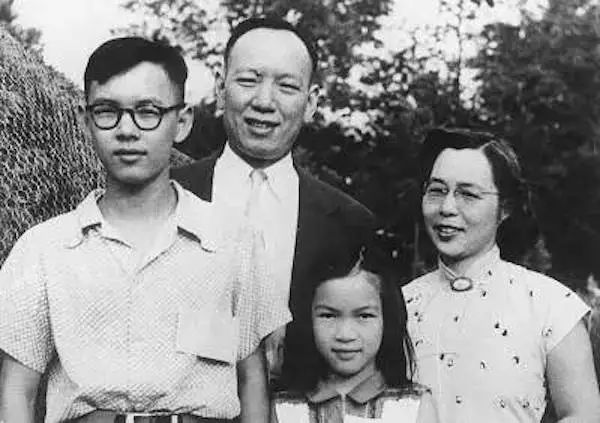 成长荐读致敬贝聿铭富了15代的苏州贝家在他这一代让世界记住了华人的