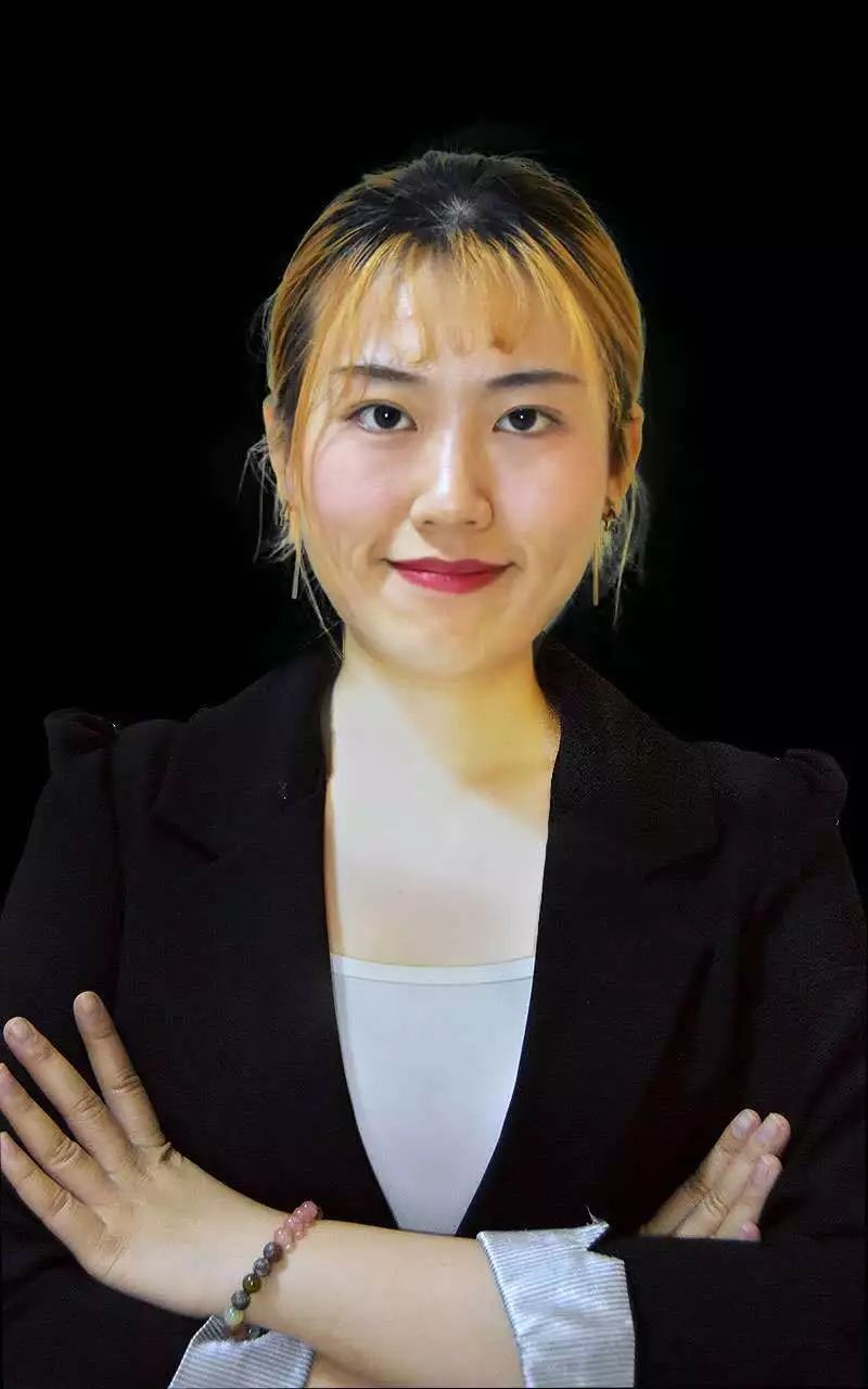 研一学生 及安迪研一学生 何泊满本科四年级 李昊泽本科四年级 吴薇