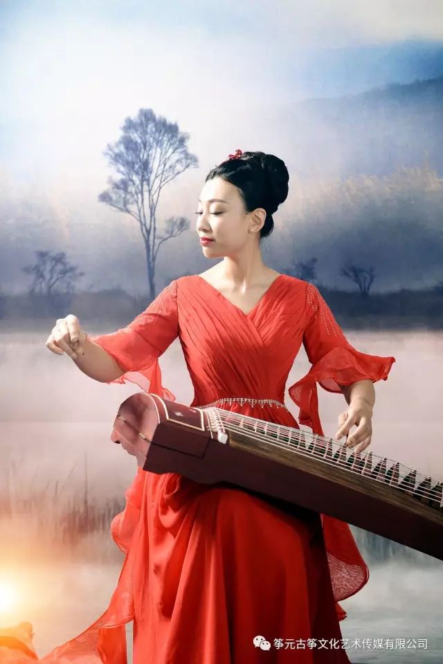 【筝演奏】筝元校长mv独奏《九儿》_乐曲