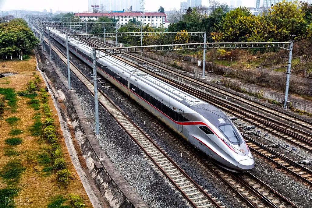 时速250公里cr300复兴号动车组30万公里考核过半