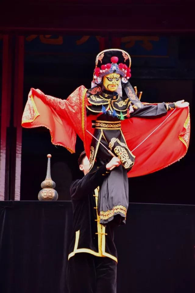 【国学文化旅游周活动之三】今日,资中文庙上演中型杖头木偶戏及木偶