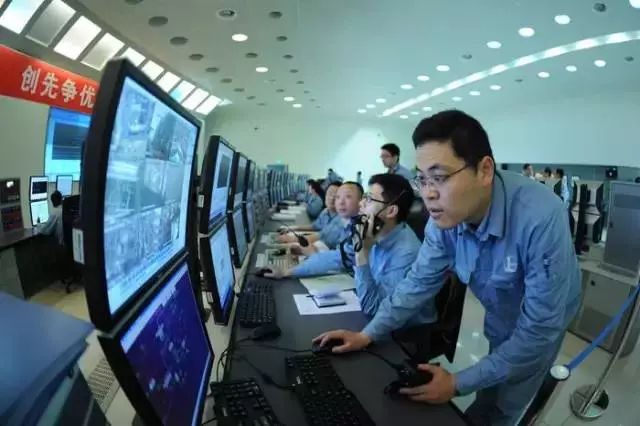 炼化智能工厂的中控室什么样的？中控室的合理设计还有这么多门道呢_搜狐汽车_搜狐网