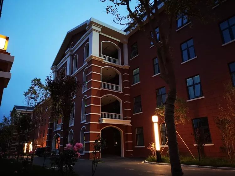 王府学校运城在王府学校的人自带温暖体质