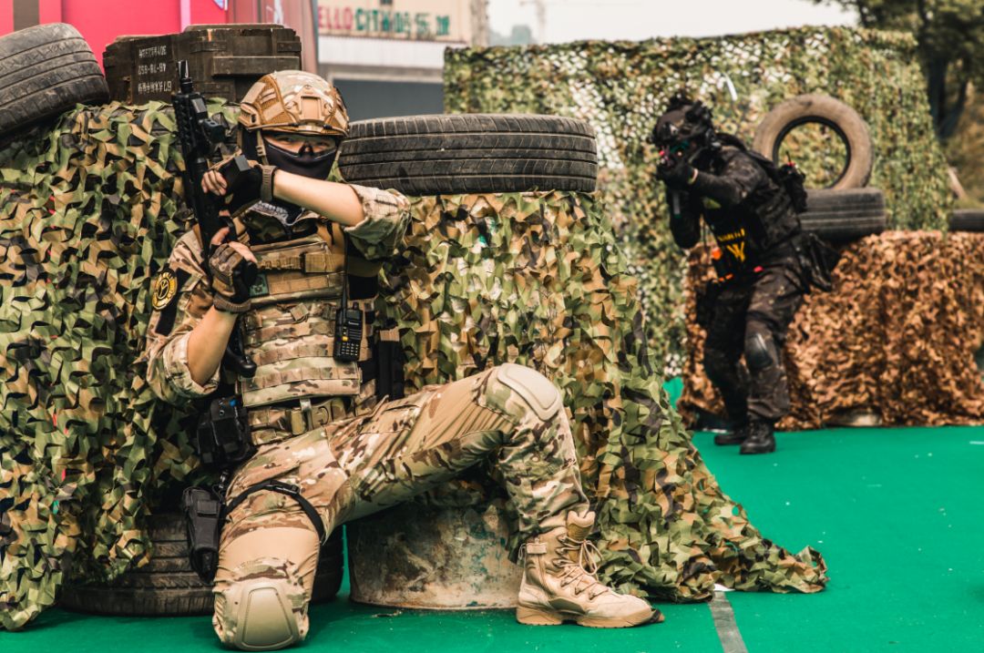 活动招募|迷宫真人cs对抗赛,千元大奖等你来战!