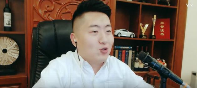 yy禁开播王小源开播曝内幕yy不让播99999是信仰小洲10亿也不卖