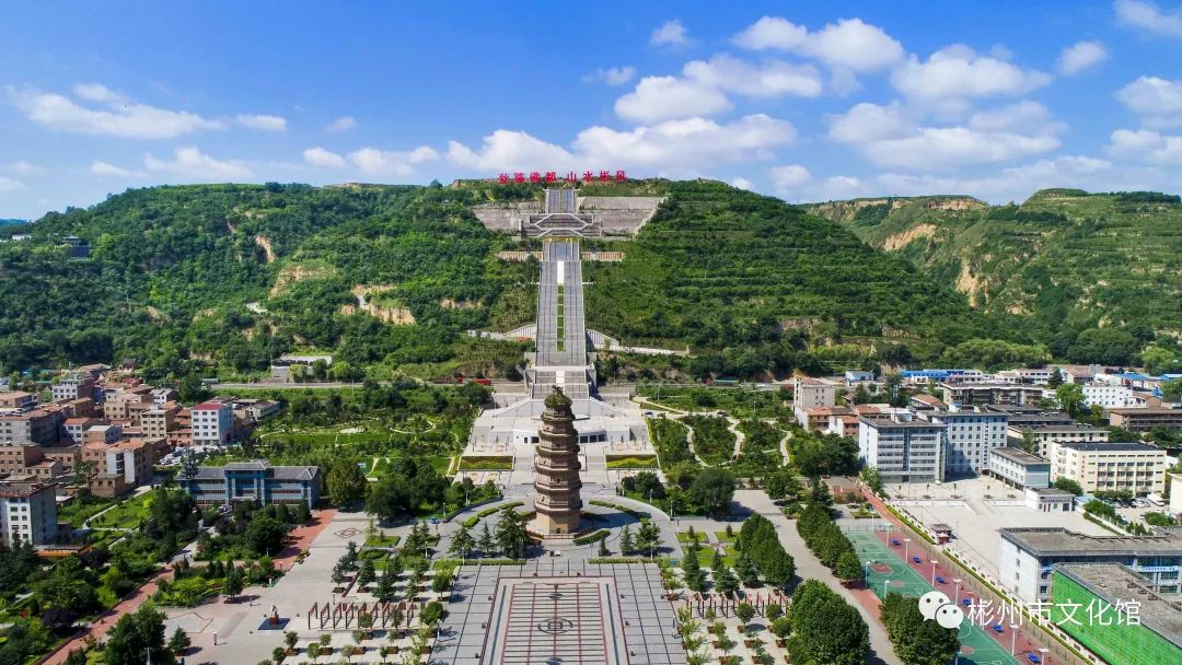 航拍开元广场开元广场公刘雕塑豳风大桥奥体中心龟蛇山美景太极湾人间