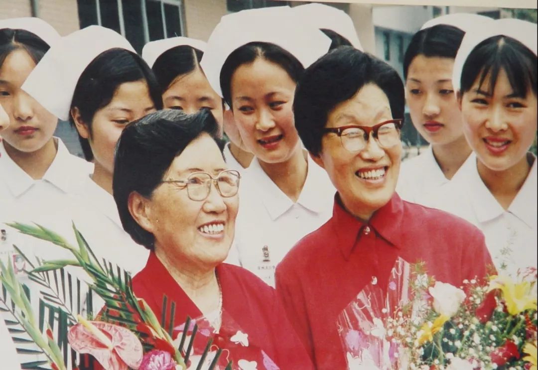 1919年建校,98年历经风雨,孕育了孙静霞和邹瑞芳两位"国际南丁格尔奖"