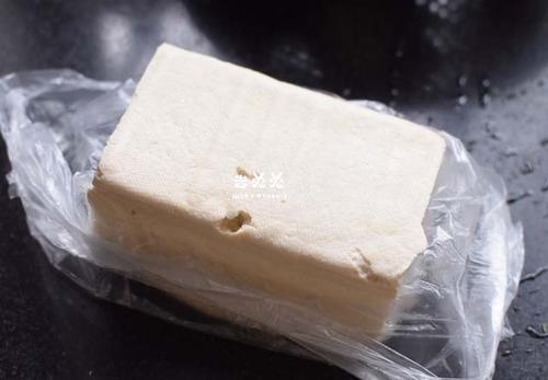 男人喜欢吃豆腐但这3种千万别碰豆腐摊老板家里人从来不吃