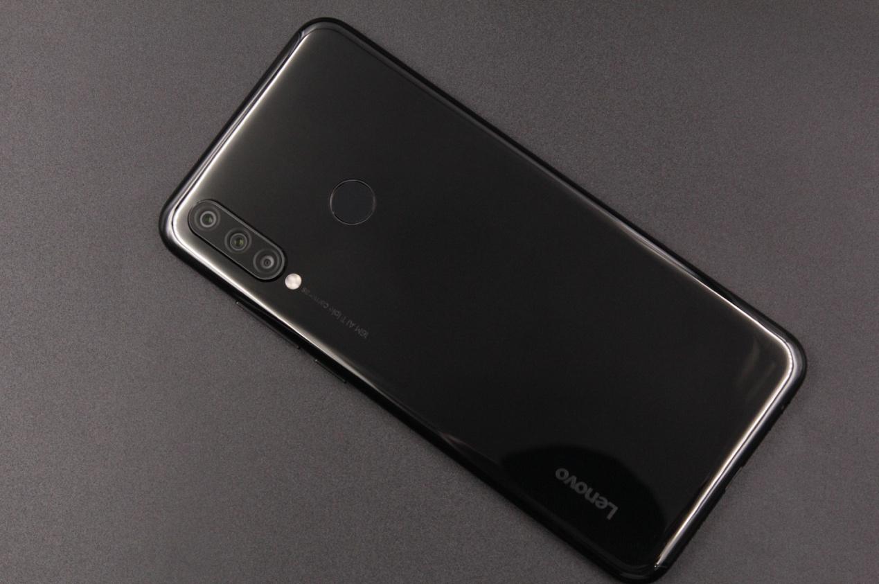 全球首款支持北斗三号信号系统的手机 千元国民旗舰联想z6青春版手机