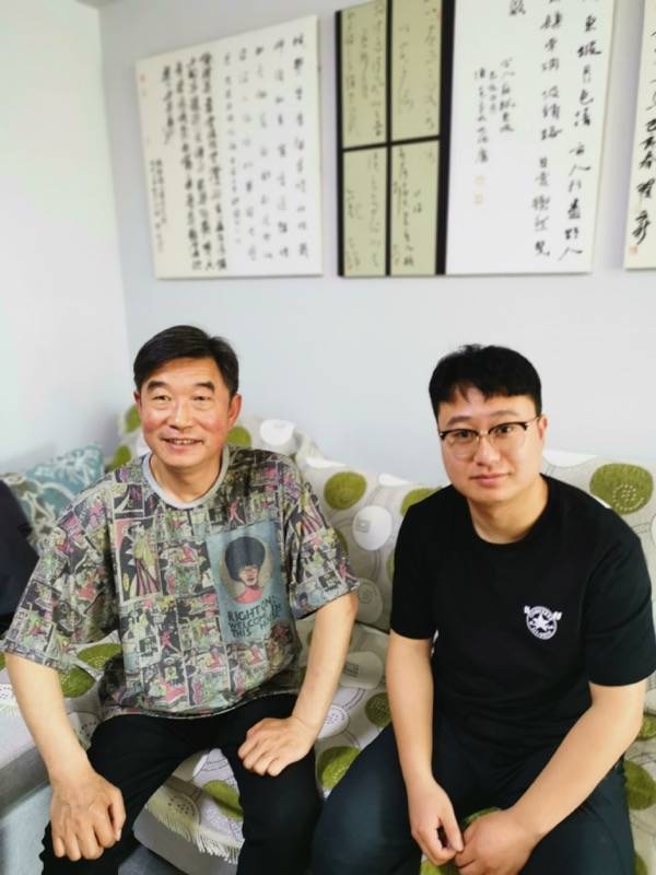 书法家耿广敏:孝龙兄行草书,用笔沉着又赋予变化,线条扎实又不乏飘逸!