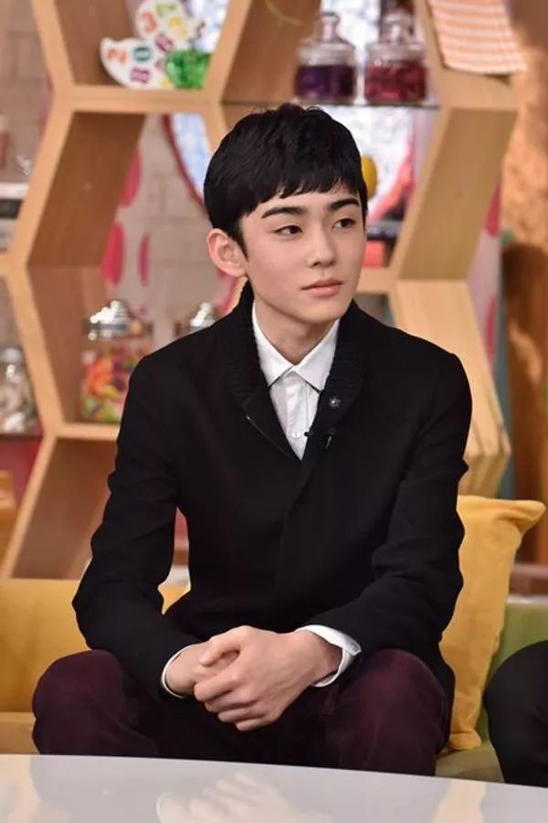 歌舞伎世家公子哥年仅14岁日本美少年天生就有的俊美气质