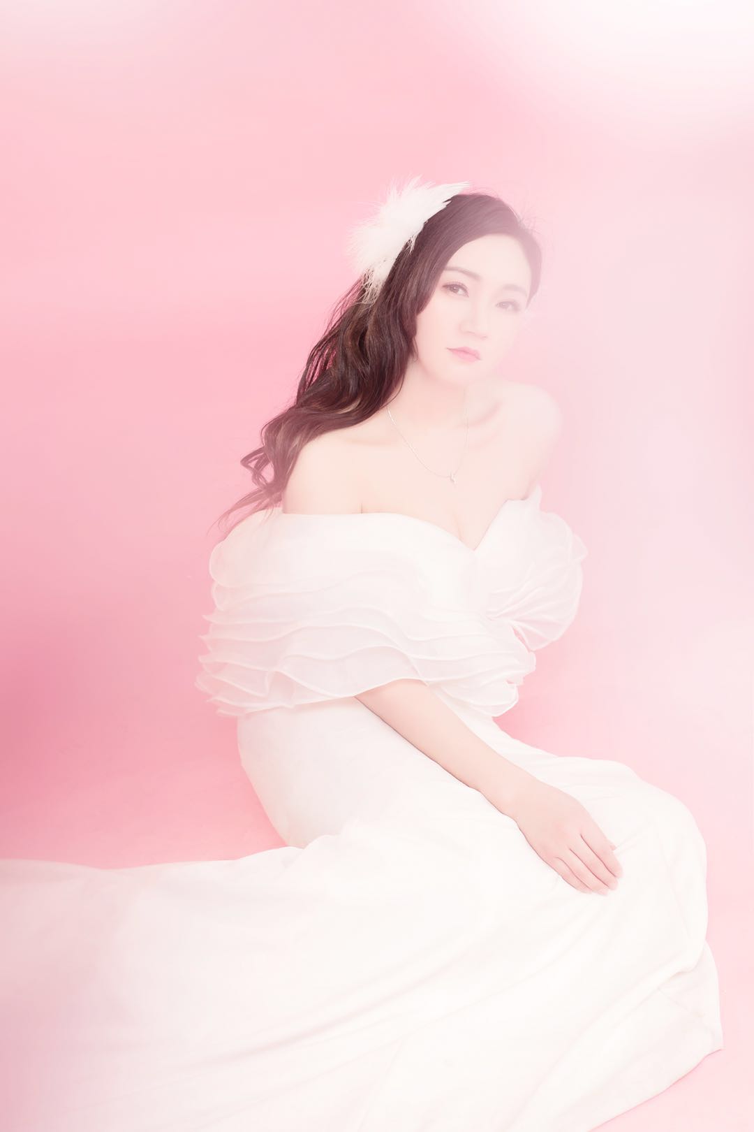 歌手林秋风写真