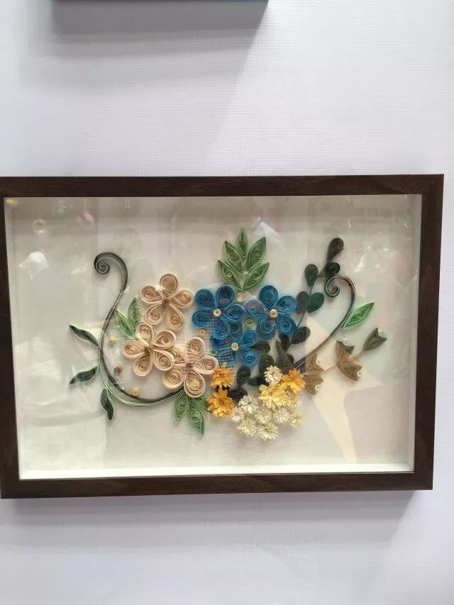 沁北中心小学七彩衍纸工作坊亮相沁阳市第12届中小学生艺术