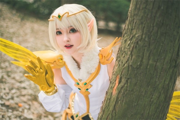 孙膑妖精王cos这么可爱当然是男孩子了